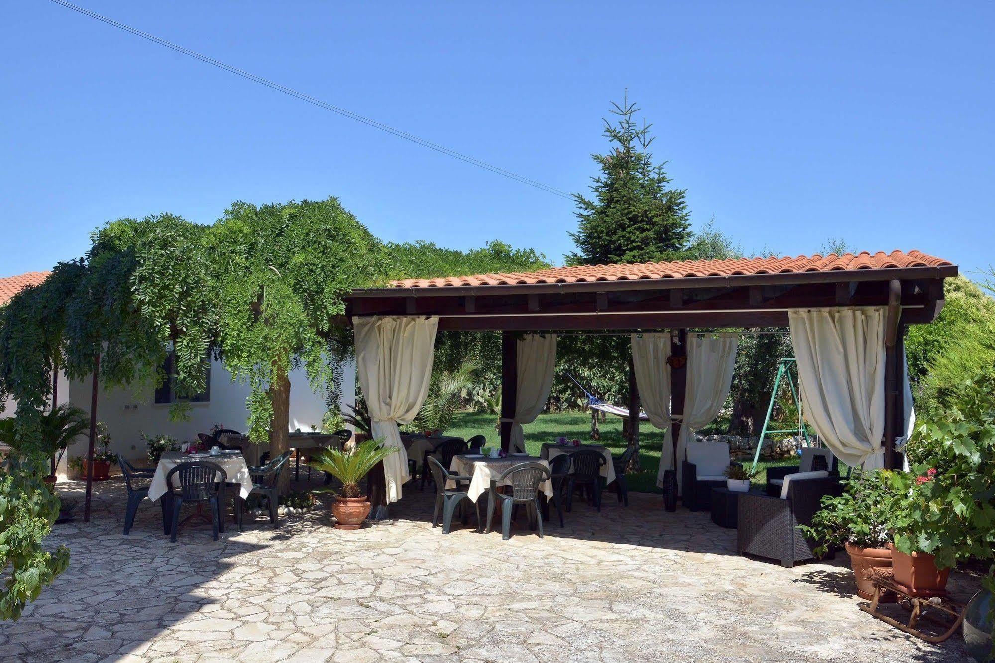 B&B Villa Ernestina Castellana Grotte Kültér fotó